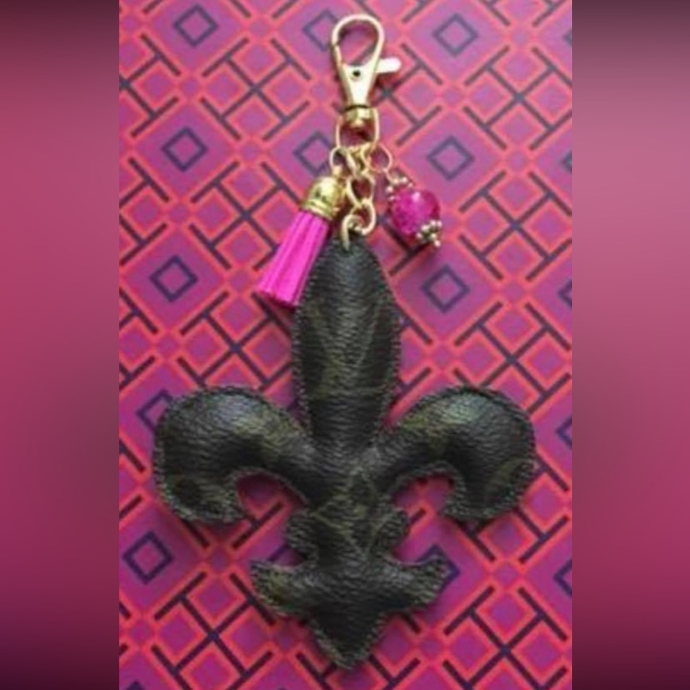 Fleur De Lis purse charm